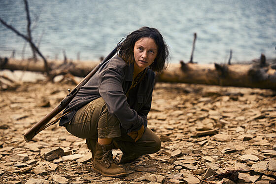 layout image (to proper size of the container)