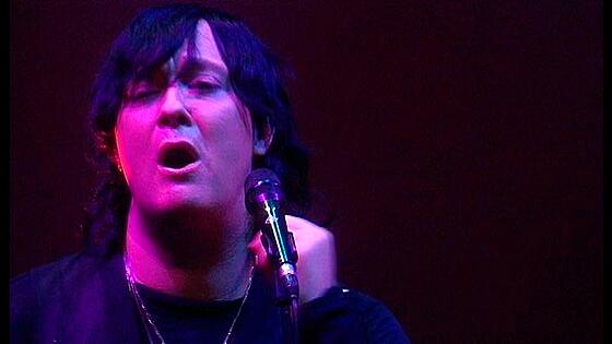 layout image (to proper size of the container)