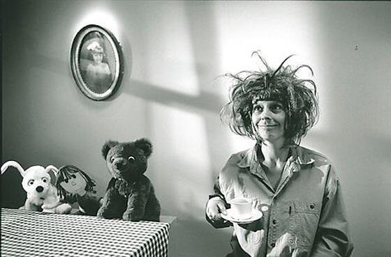 layout image (to proper size of the container)