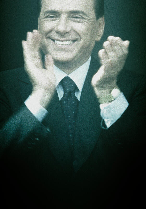 layout image (to proper size of the container)