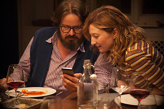 layout image (to proper size of the container)