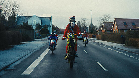 layout image (to proper size of the container)