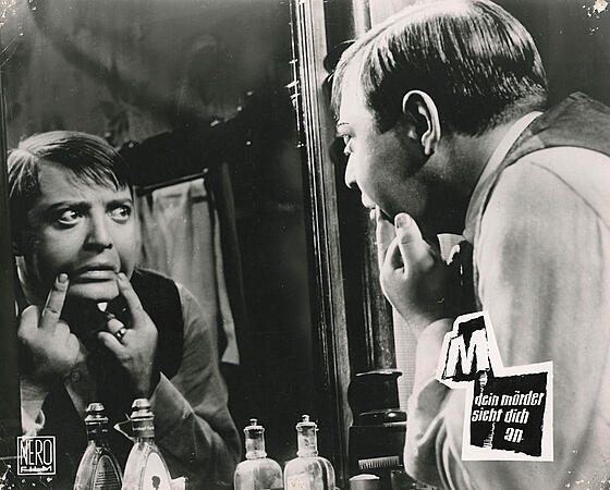 layout image (to proper size of the container)