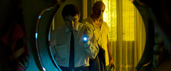 layout image (to proper size of the container)