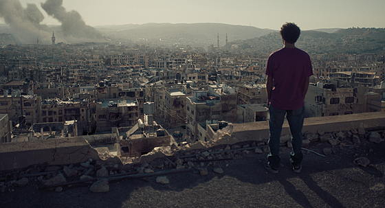 layout image (to proper size of the container)