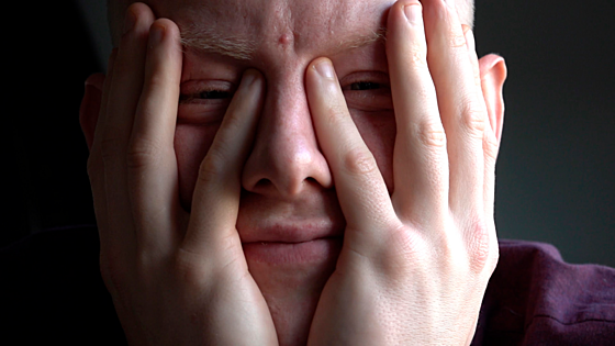 layout image (to proper size of the container)