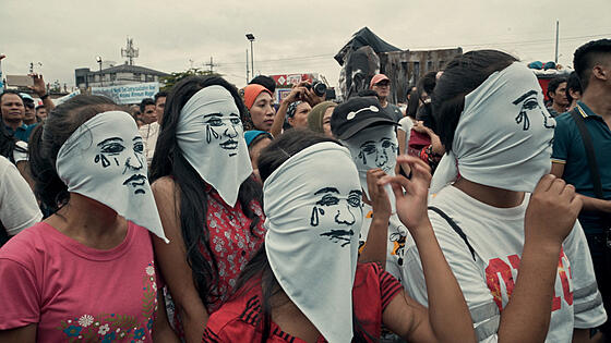 layout image (to proper size of the container)