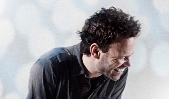 layout image (to proper size of the container)