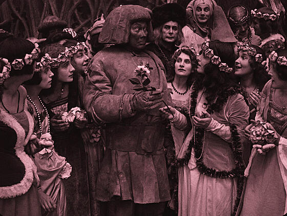 layout image (to proper size of the container)