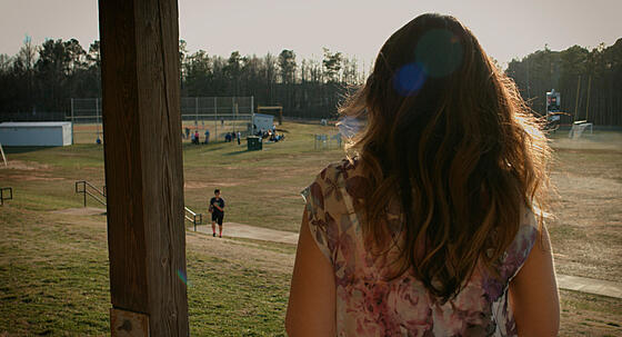 layout image (to proper size of the container)