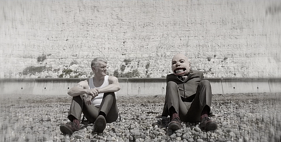 layout image (to proper size of the container)