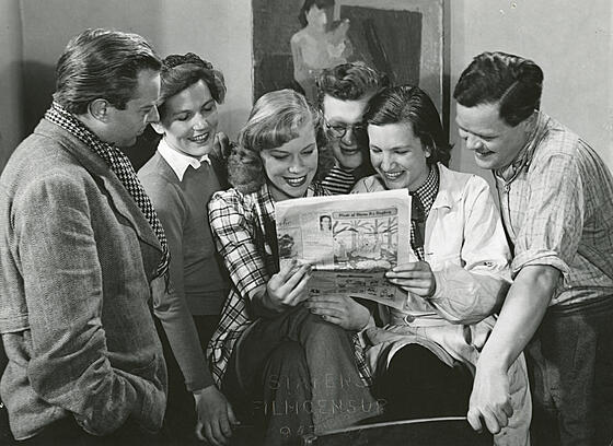 layout image (to proper size of the container)