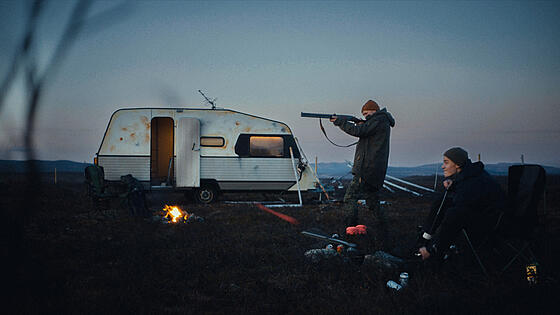 layout image (to proper size of the container)