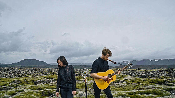 layout image (to proper size of the container)