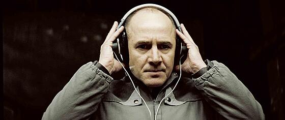 layout image (to proper size of the container)