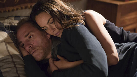 layout image (to proper size of the container)