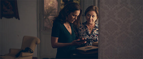 layout image (to proper size of the container)