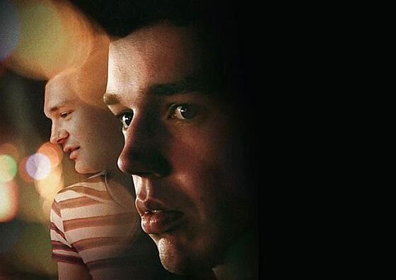 layout image (to proper size of the container)