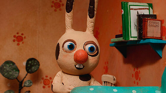 layout image (to proper size of the container)