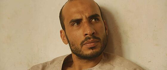 layout image (to proper size of the container)