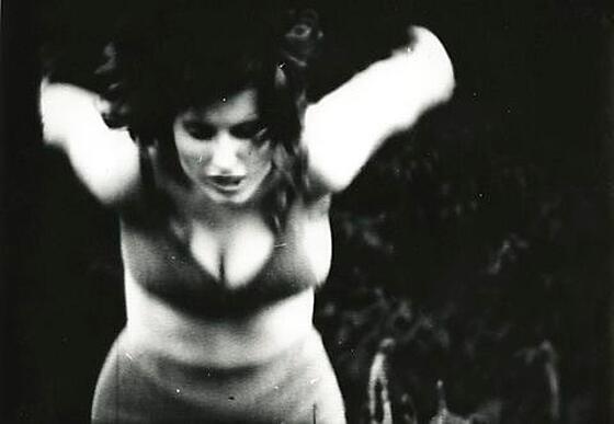 layout image (to proper size of the container)