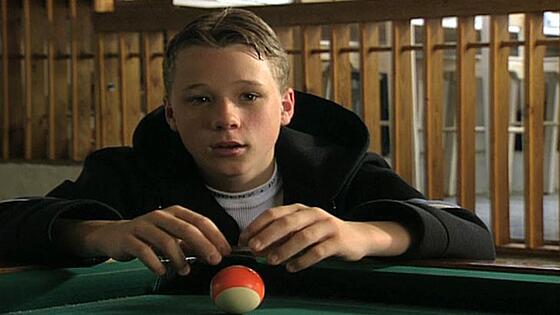 layout image (to proper size of the container)