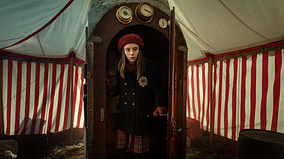 layout image (to proper size of the container)