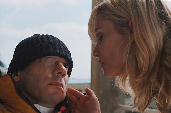 layout image (to proper size of the container)