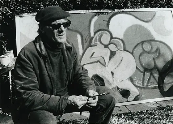 layout image (to proper size of the container)