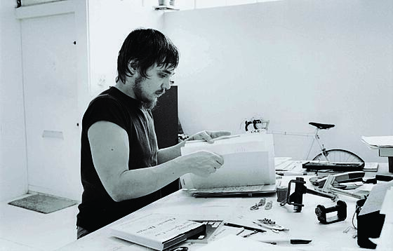 layout image (to proper size of the container)