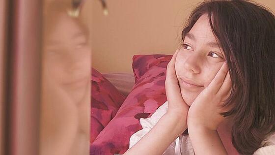 layout image (to proper size of the container)