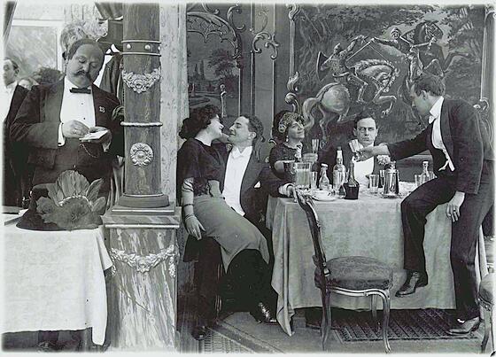 layout image (to proper size of the container)