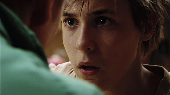 layout image (to proper size of the container)