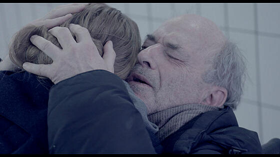 layout image (to proper size of the container)