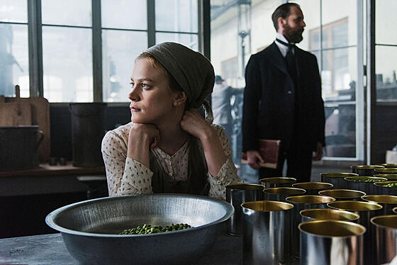 layout image (to proper size of the container)