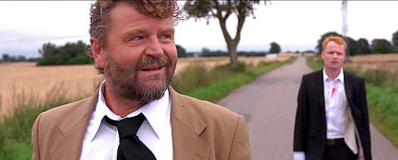 layout image (to proper size of the container)