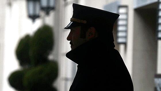 layout image (to proper size of the container)