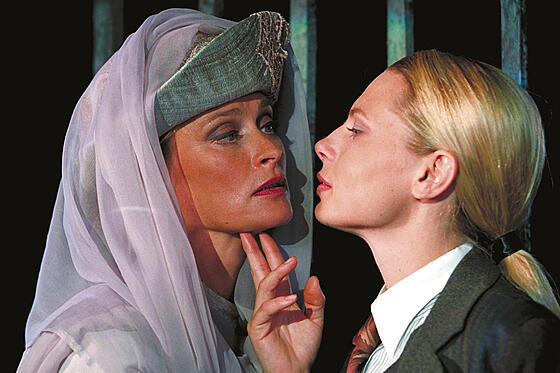 layout image (to proper size of the container)