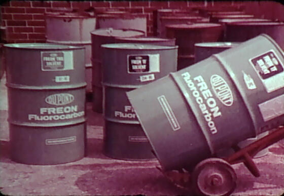 layout image (to proper size of the container)