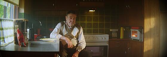 layout image (to proper size of the container)