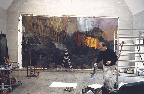 layout image (to proper size of the container)