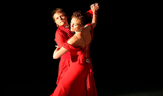 layout image (to proper size of the container)