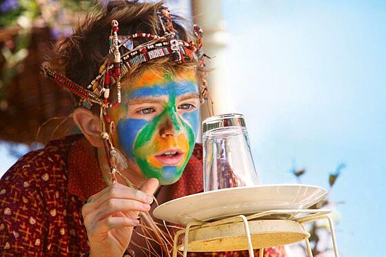 layout image (to proper size of the container)