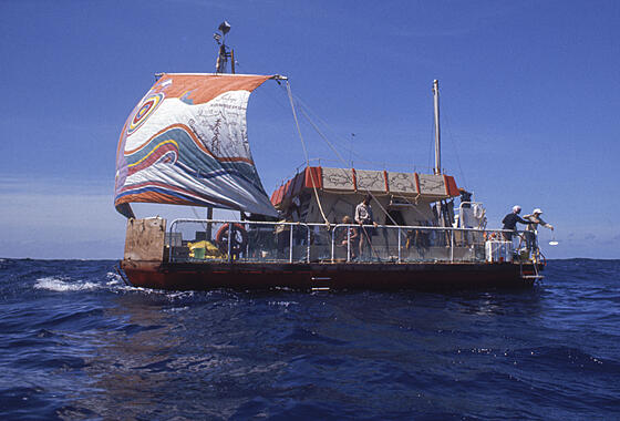 layout image (to proper size of the container)