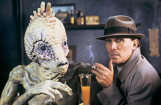 layout image (to proper size of the container)