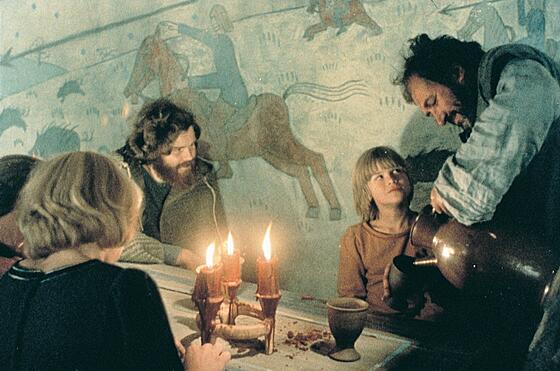 layout image (to proper size of the container)