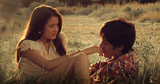 layout image (to proper size of the container)