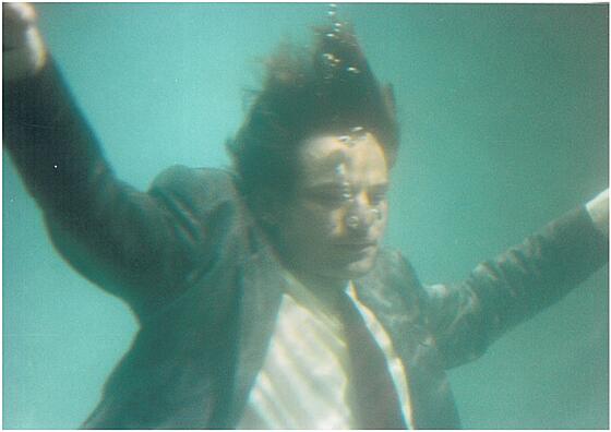 layout image (to proper size of the container)