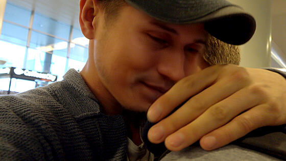 layout image (to proper size of the container)