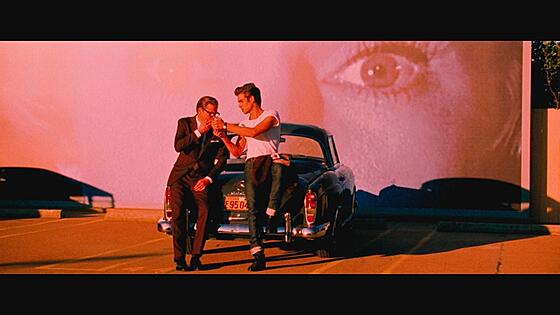 layout image (to proper size of the container)